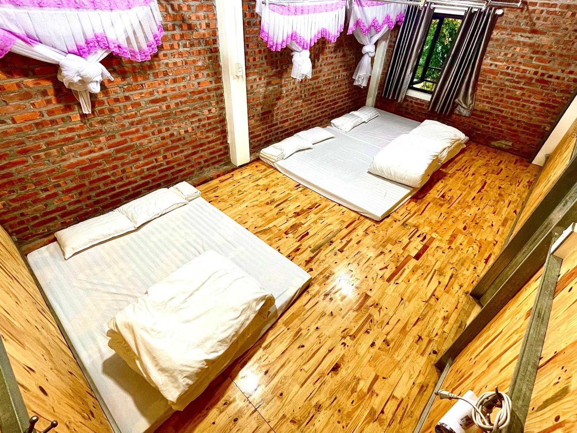 קאו באנג Riverside Homestay מראה חיצוני תמונה